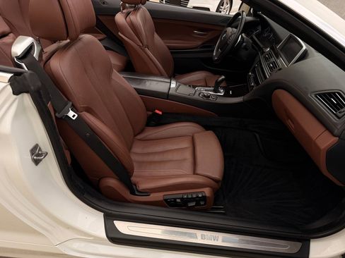 Used 2012 BMW 650i Convertible RWD image 16