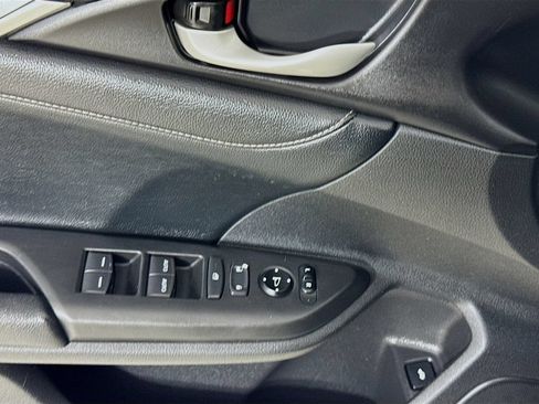Used 2018 Honda Civic EX-L image 23
