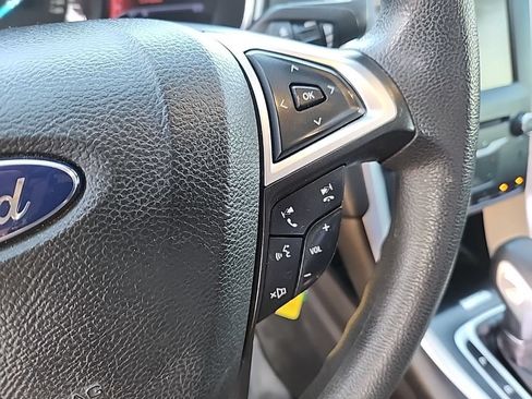 Used 2013 Ford Fusion SE FWD image 11