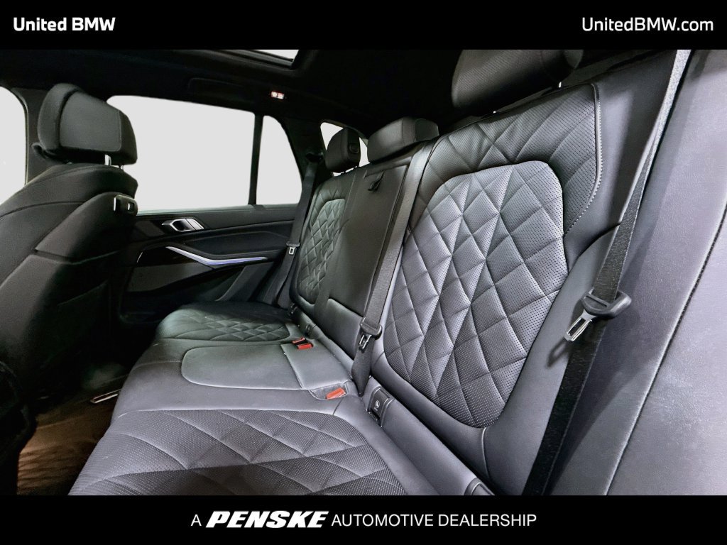 Used 2024 BMW X5 xDrive40i w/ M Sport Package AWD/4WD image 20