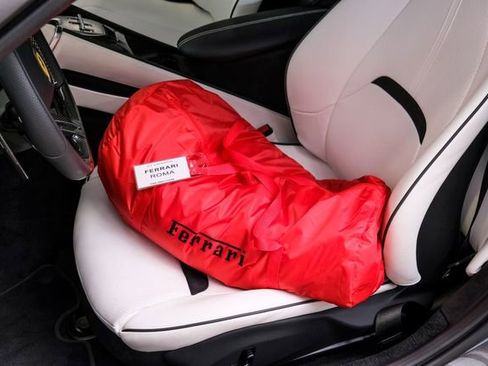 Used 2025 Ferrari Roma Spider image 86