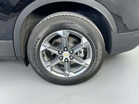 Used 2025 Chevrolet Blazer LT FWD image 33