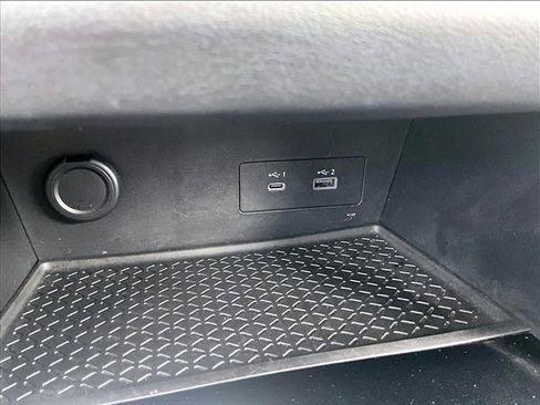 Used 2022 Nissan Pathfinder SV FWD image 25