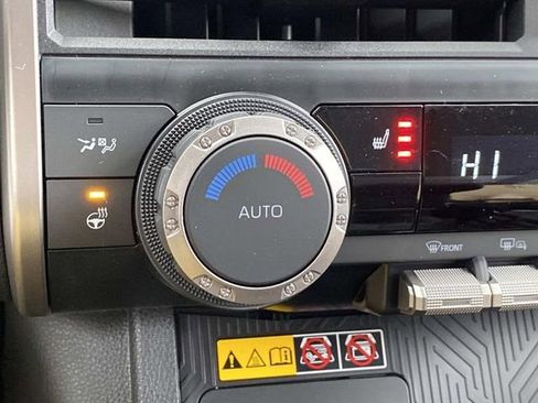 New 2026 Toyota 4Runner 4WD image 11