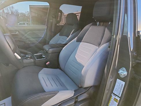 Used 2024 Toyota Tacoma TRD Sport image 21