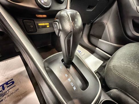 Used 2020 Chevrolet Trax LS AWD/4WD image 20