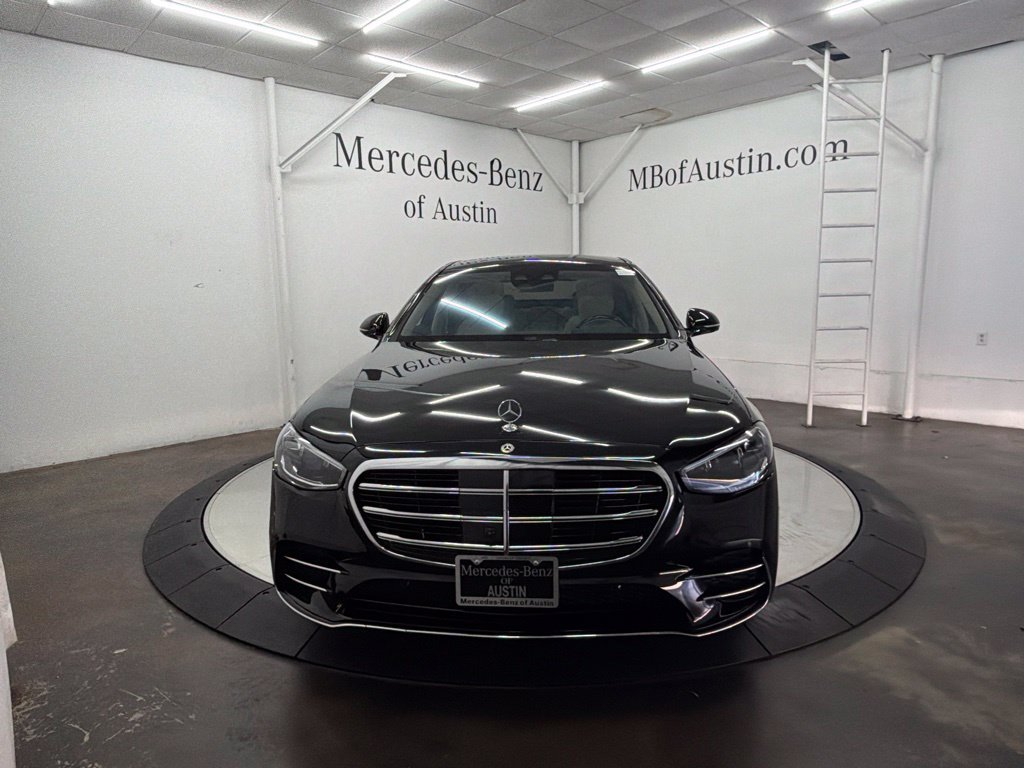 Certified 2023 Mercedes-Benz S 500 4MATIC image 2