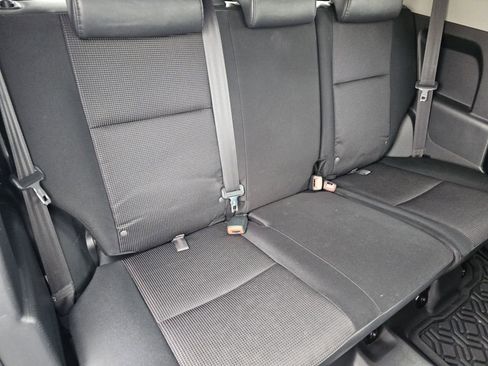 Used 2008 Toyota FJ Cruiser 4WD image 25