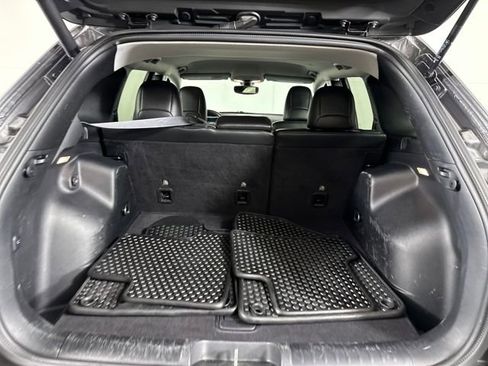 Used 2020 Jeep Cherokee Latitude Plus image 26