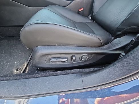 Used 2025 Honda Accord Touring image 7