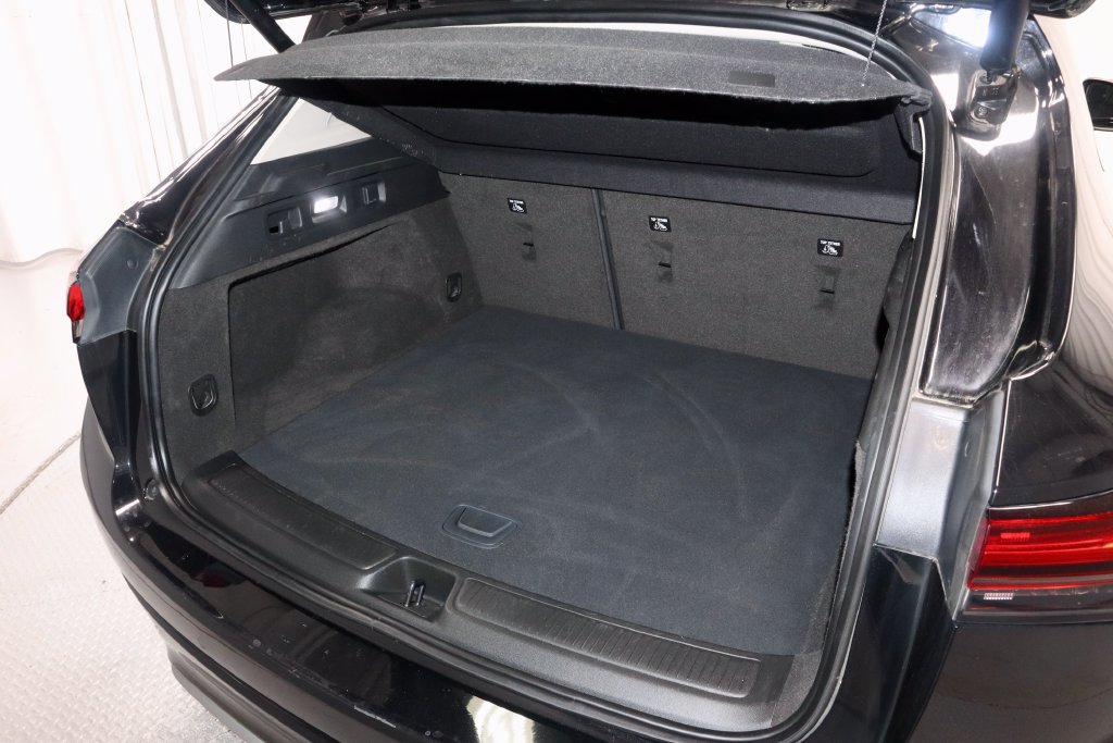 Used 2023 Buick Envision Essence w/ Sport Touring Package AWD/4WD image 15