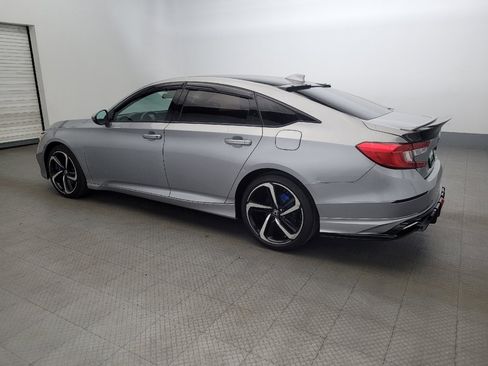 Used 2019 Honda Accord Sport image 3