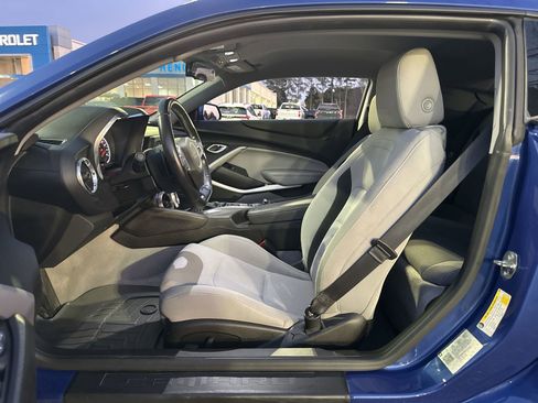 Used 2019 Chevrolet Camaro LT w/ RS Package image 15
