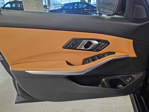 Used 2025 BMW 330i xDrive 330i xDrive w/ Convenience Package image 31