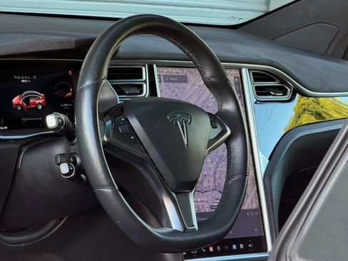 Used 2016 Tesla Model X 90D AWD/4WD image 13