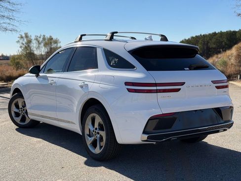 New 2026 Genesis GV70 2.5T Advanced image 3