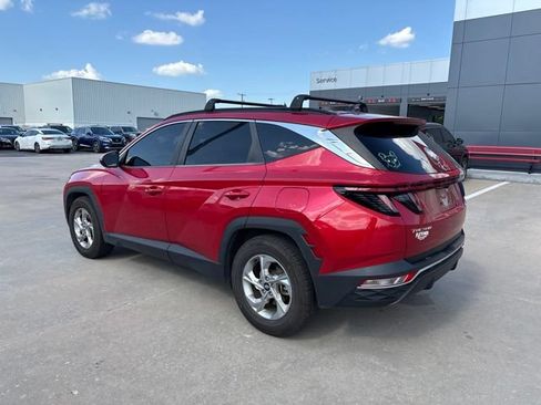 Used 2022 Hyundai Tucson SEL FWD image 4