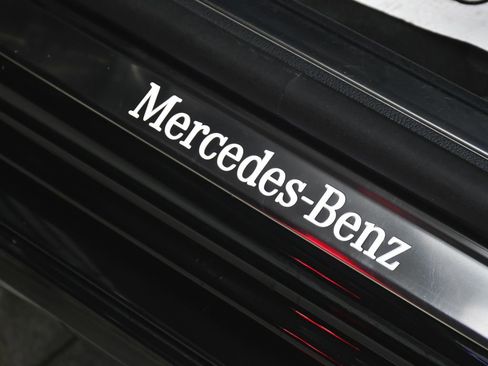 Used 2024 Mercedes-Benz S 580 4MATIC Sedan image 13