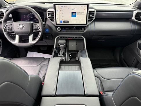 Used 2025 Toyota Tundra Platinum AWD/4WD image 13
