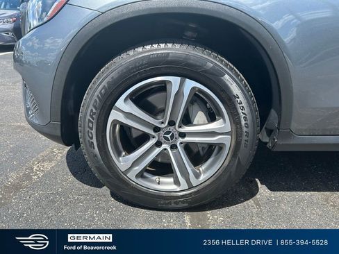 Used 2019 Mercedes-Benz GLC 300 4MATIC image 11
