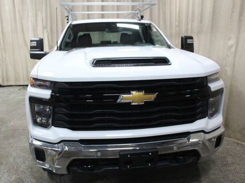 Used 2025 Chevrolet Silverado 2500 W/T w/ WT/CX Safety Package image 8