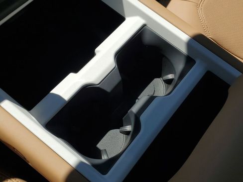 New 2026 Land Rover Defender 110 S image 25