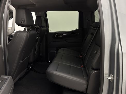 Used 2026 GMC Sierra 1500 SLT RWD image 23