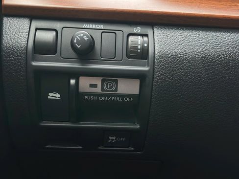 Used 2013 Subaru Outback 2.5i Limited image 17