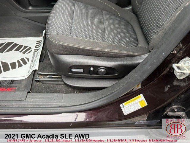 Used 2021 GMC Acadia SLE w/ Driver Convenience Package AWD/4WD image 16
