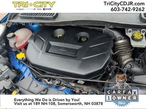 Used 2017 Ford Escape Titanium image 27