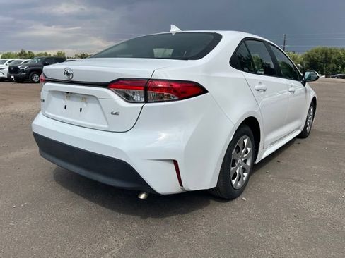 Used 2025 Toyota Corolla LE FWD image 6
