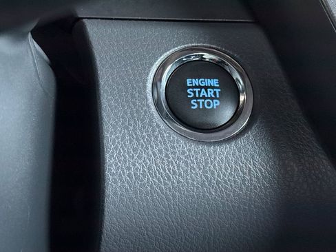 Used 2024 Toyota Camry LE w/ Convenience Package image 20