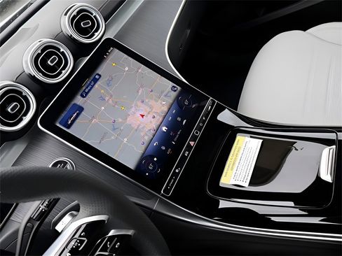 Used 2025 Mercedes-Benz C 300 4MATIC Sedan image 21