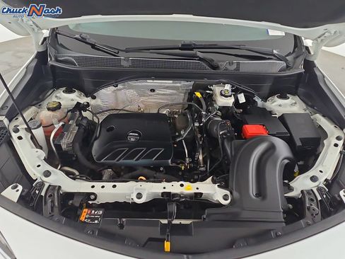 Used 2022 Buick Encore GX Essence FWD image 33