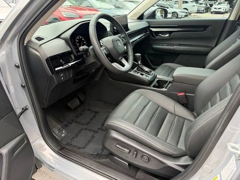 Used 2025 Honda CR-V EX-L image 11