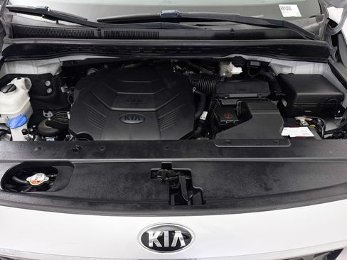 Used 2020 Kia Sedona EX FWD image 7