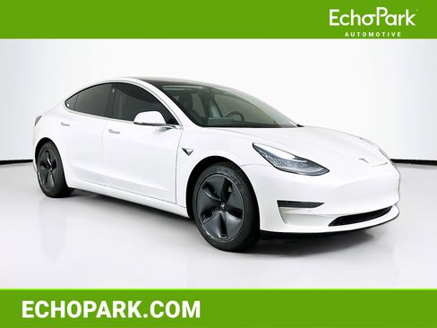 Used 2020 Tesla Model 3 Standard Range Plus image 1