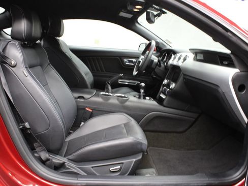 Used 2015 Ford Mustang Premium RWD image 30