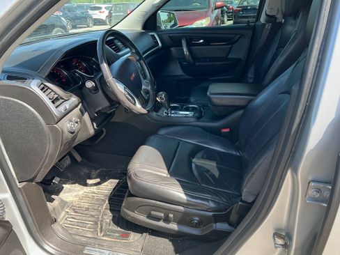 Used 2015 GMC Acadia SLT w/ Open Road Package AWD/4WD image 9