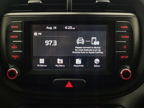 Used 2021 Kia Soul S FWD image 25