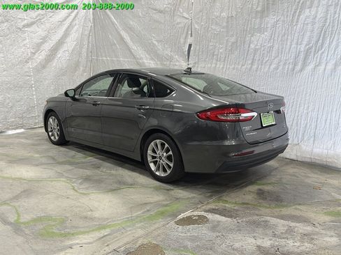 Used 2020 Ford Fusion SE FWD image 7