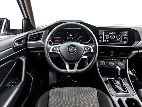 Used 2019 Volkswagen Jetta S image 5