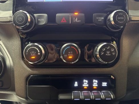 Used 2025 RAM 1500 Classic Warlock AWD/4WD image 11
