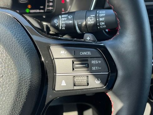 Certified 2025 Honda Pilot Black Edition image 14