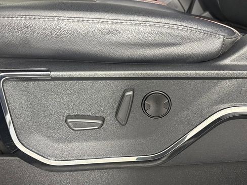 Certified 2023 Ford F350 Lariat w/ Sport Appearance Package image 25