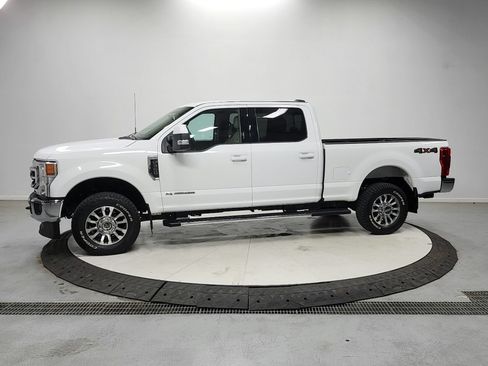 Used 2022 Ford F350 Lariat w/ Lariat Value Package AWD/4WD image 4