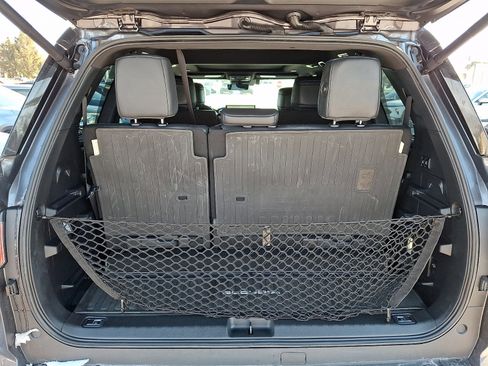Used 2023 Toyota Sequoia Platinum AWD/4WD image 31