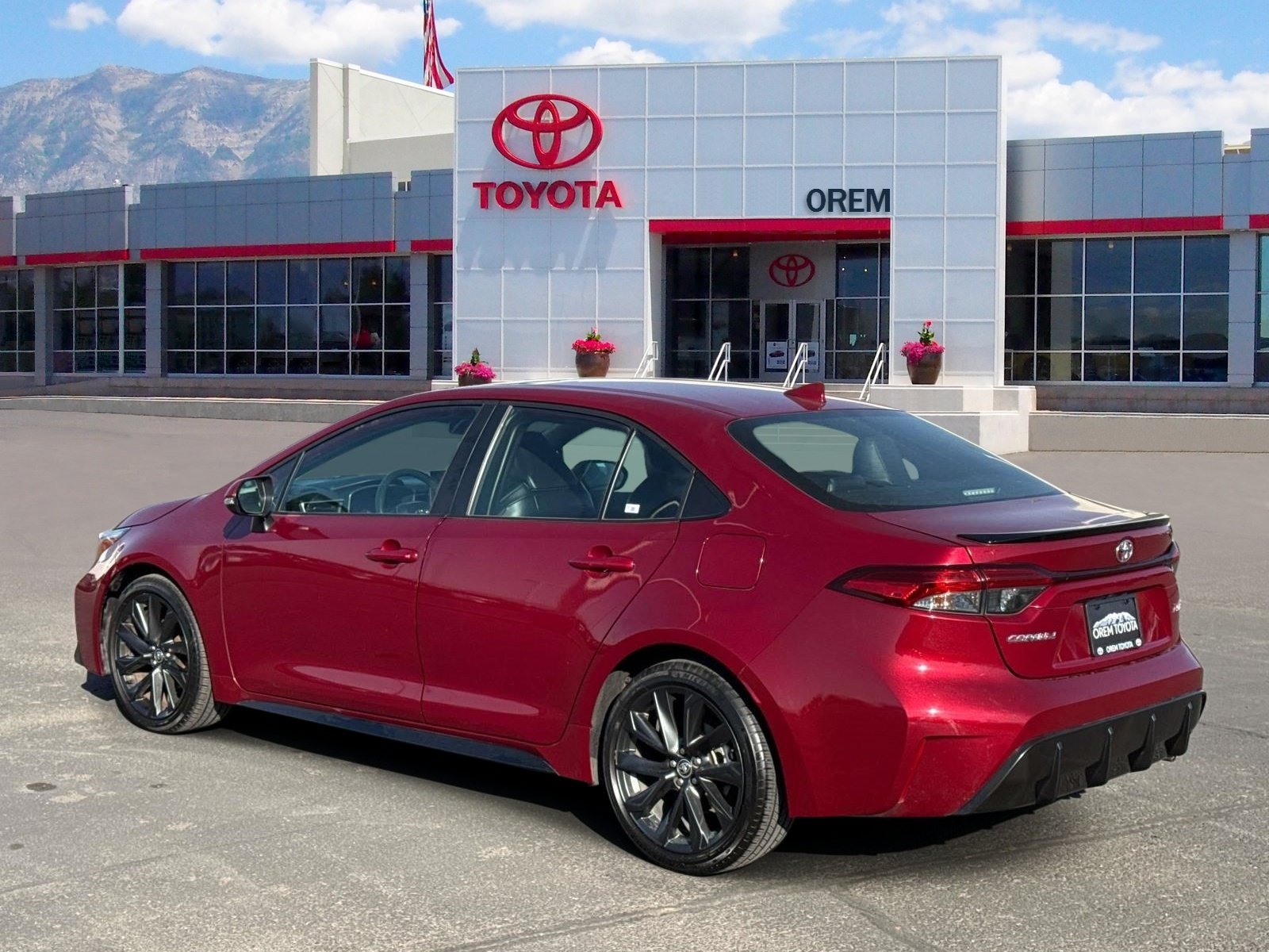 Used 2024 Toyota Corolla XSE FWD image 6