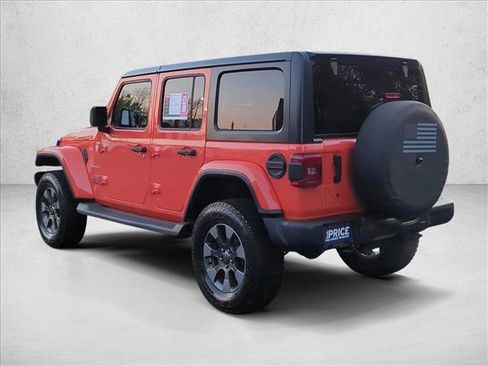 Used 2018 Jeep Wrangler Unlimited Sahara image 7