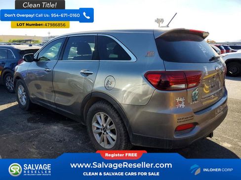 Used 2019 Kia Sorento AWD V6 image 3